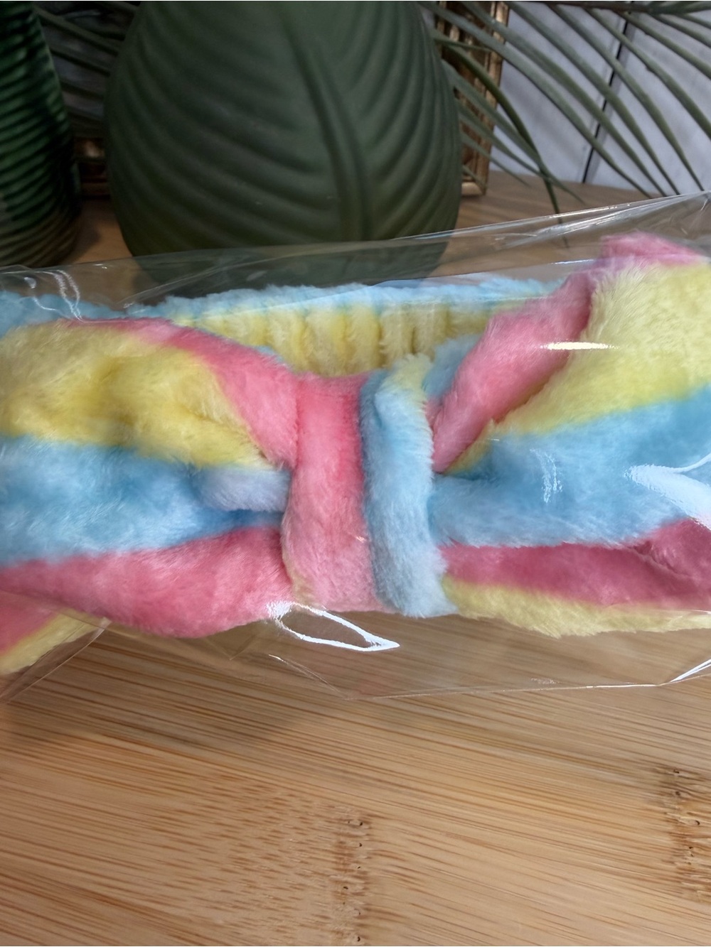 Spa Headband with bow - Rainbow - Women’s - OS - Picture 2 of 4